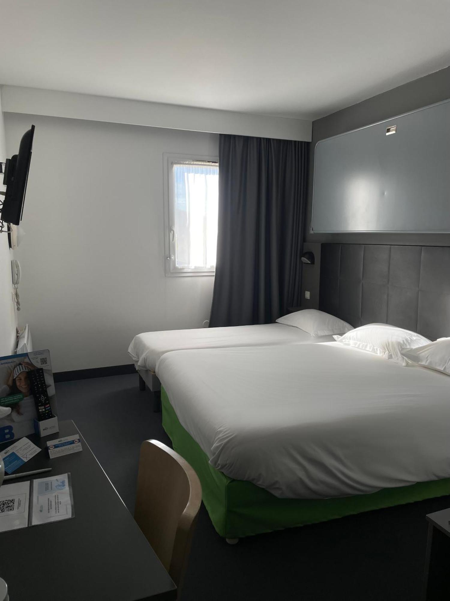 Brit Hotel Marvejols Room photo